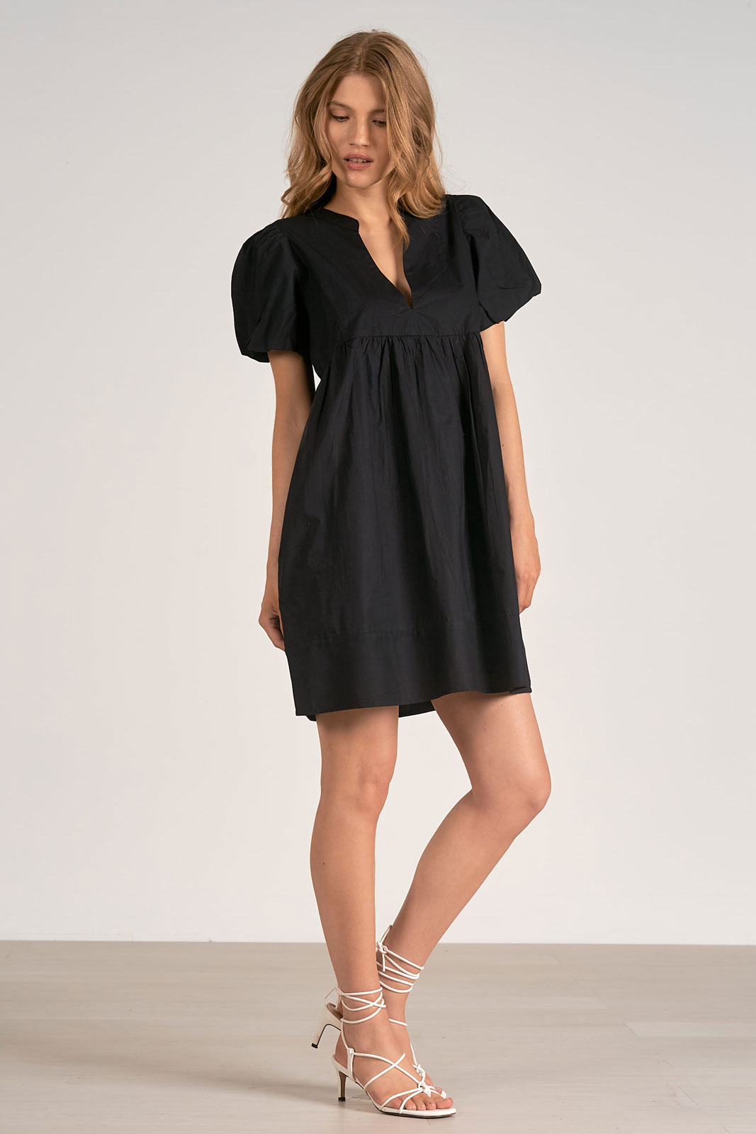 ELAN- V NECK PUFF SLEEVE DRESS